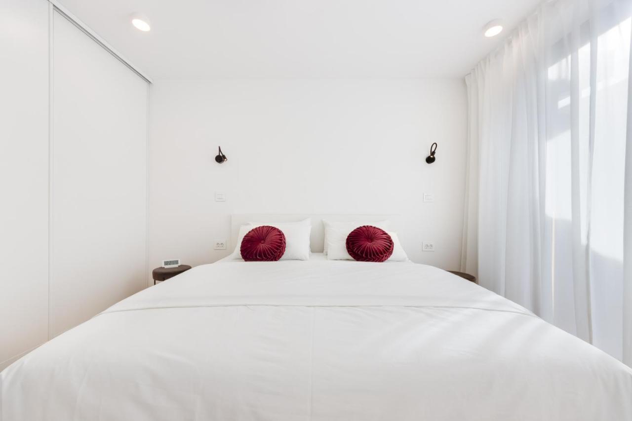 Central Apartment With Private Garage Liubliana Exterior foto